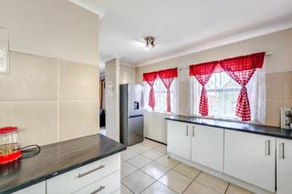 3 Bedroom Property for Sale in Dennemere Western Cape